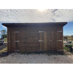  Standard Stables 24ft x 12ft