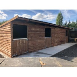  Double Stable & Tack Room 36ft x 12ft