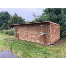  Standard Stables 24ft x 12ft