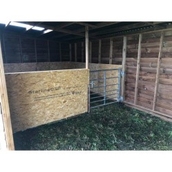  Internal Stables & Storage With Gates 24ft x 12ft