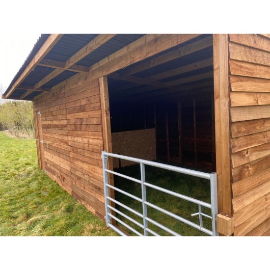 24ft x 12ft Internal Stables & Storage With Gates